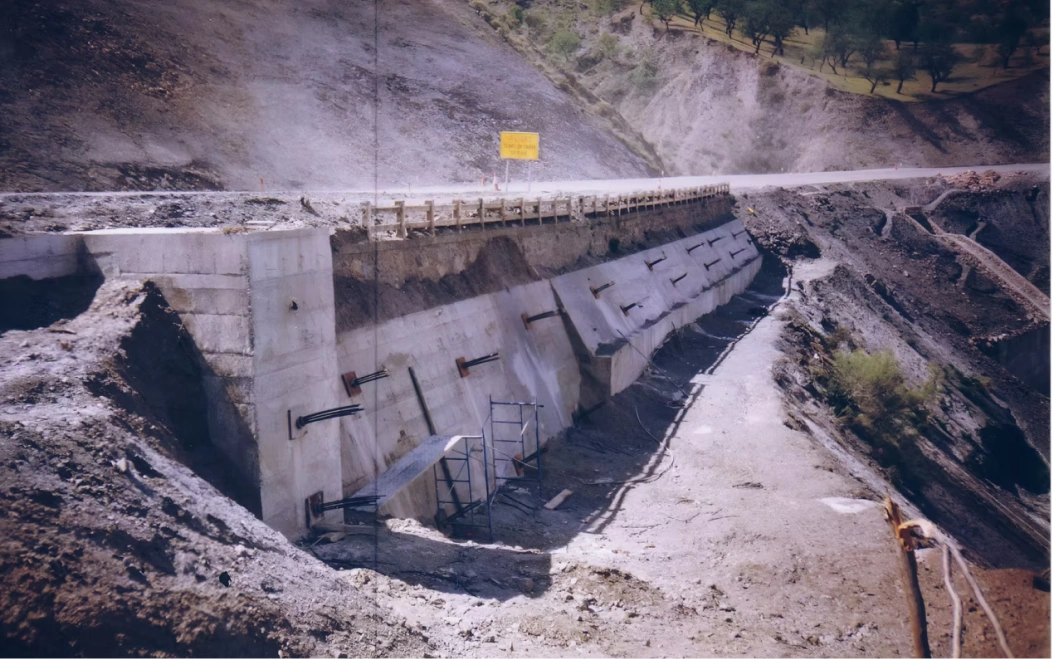 Hero Anclajes y bulones